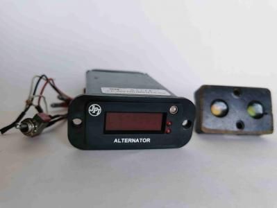 Voltímetro/Amperímetro digital para monitoramento de corrente e tensão de carga da bateria