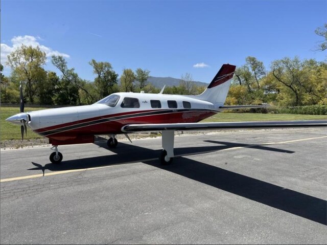 Avião Monomotor PIPER M350 – 2015 – 995 H.T.