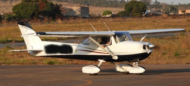 Vendo Cessna 150L
