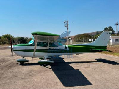 Foto 4 de Avião Cessna 172M Skyhawk- Ano 1974 – 5.232 H.T.