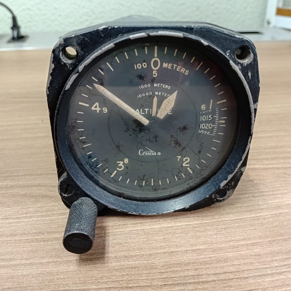 Altometro CESSNA S1384L1